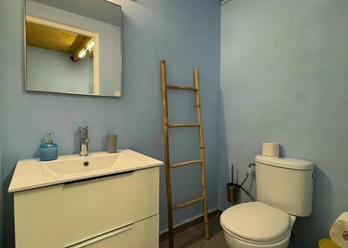 Cozy Jimmys Apartment